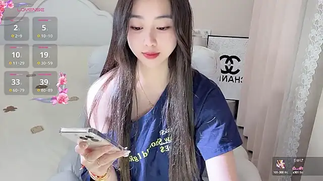 Caitlyn   online show from March 20, 12:32 pm