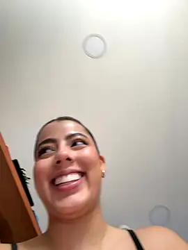 Snapshot of DakotaShelby chatting on December 4, 9:47 pm DakotaShelby online show from December 4, 9:47 pm