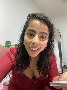 Snapshot of DakotaShelby chatting on January 25, 1:43 am DakotaShelby online show from January 25, 1:43 am