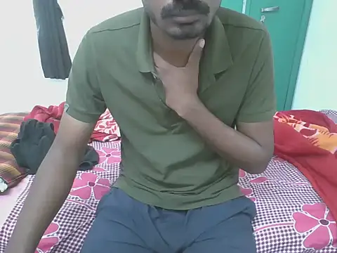 Snapshot of hot_dark_chocolate08 chatting on November 29, 5:40 am hot dark chocolate08 online show from November 29, 5:40 am