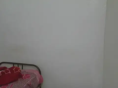 Snapshot of hot_dark_chocolate08 chatting on November 28, 4:23 am hot dark chocolate08 online show from November 28, 4:23 am