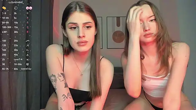 charmerss online show from February 15, 7:02 pm