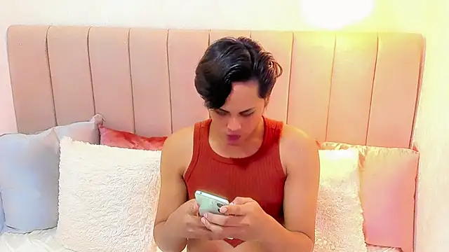 Snapshot of Aistrid_gate chatting on November 5, 4:10 pm Aistrid gate online show from November 5, 4:10 pm