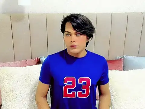 Snapshot of Aistrid_gate chatting on November 5, 12:36 am Aistrid gate online show from November 5, 12:36 am