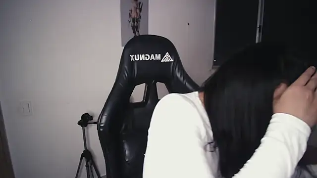 Kiitygirl online show from January 15, 7:56 am