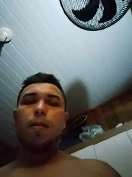 Snapshot of Andrade35 chatting on June 12, 3:59 am Andrade35 online show from June 12, 3:59 am