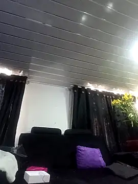 Snapshot of Fenix_528 chatting on October 26, 8:20 pm Fenix 528 online show from October 26, 8:20 pm