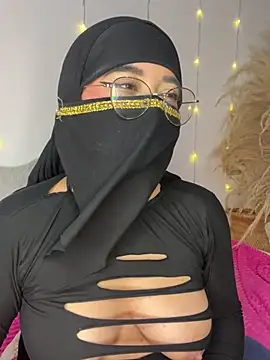 Snapshot of Maisa_issa chatting on February 18, 4:36 pm Maisa issa online show from February 18, 4:36 pm