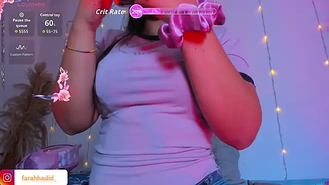 Snapshot of Maisa_issa chatting on September 22, 1:28 pm Maisa issa online show from September 22, 1:28 pm