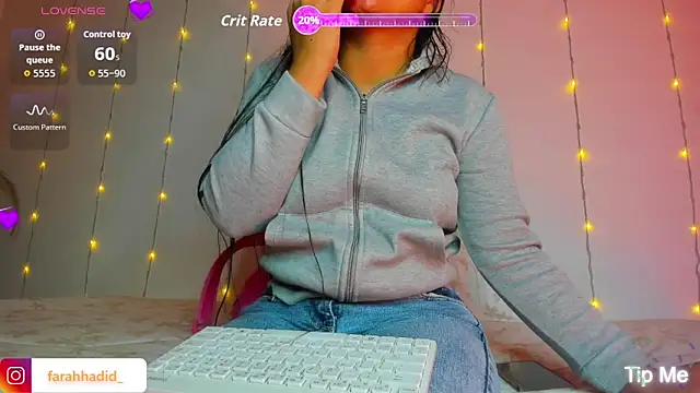 Maisa issa online show from April 15, 1:26 pm