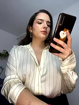 tatianaAlvarez1 online show from October 12, 8:10 pm