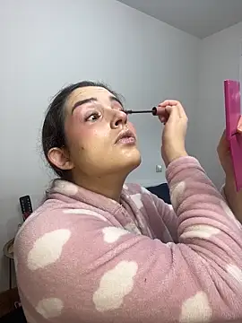 tatianaAlvarez1 online show from March 7, 9:40 am