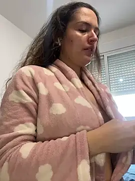 tatianaAlvarez1 online show from March 10, 9:23 am