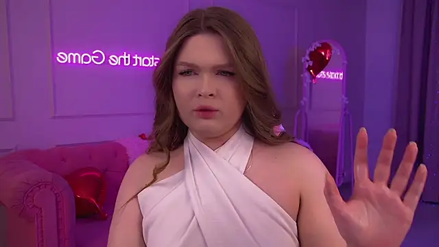 CrystalLyons online show from February 15, 6:25 am