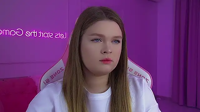 CrystalLyons online show from February 22, 6:27 am