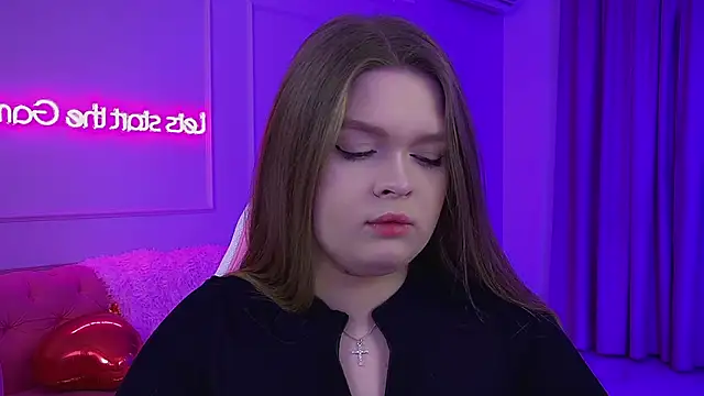 CrystalLyons online show from February 16, 6:28 pm