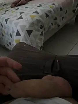 Snapshot of mj23641 chatting on December 3, 1:54 pm mj23641 online show from December 3, 1:54 pm