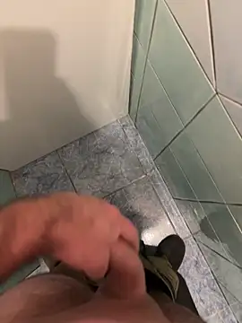 Snapshot of mj23641 chatting on January 6, 6:45 pm mj23641 online show from January 6, 6:45 pm