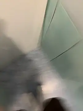 Snapshot of mj23641 chatting on January 15, 4:32 pm mj23641 online show from January 15, 4:32 pm