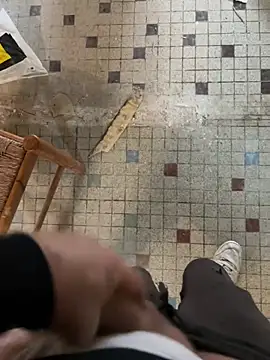 Snapshot of mj23641 chatting on February 14, 3:45 pm mj23641 online show from February 14, 3:45 pm