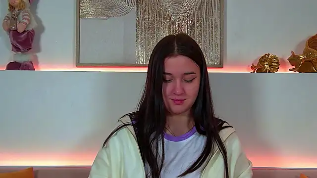 ChristinaMilton online show from December 15, 6:36 pm