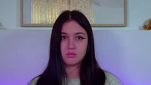 ChristinaMilton online show from October 5, 5:42 am