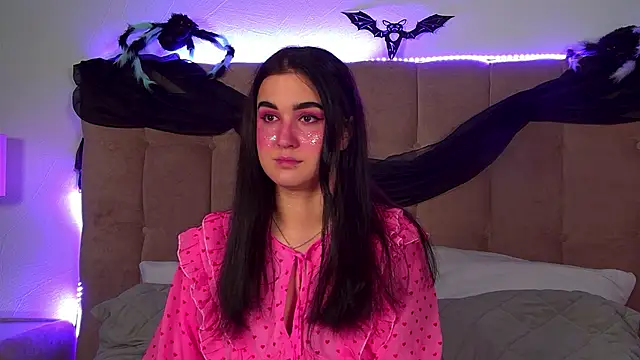 ChristinaMilton online show from November 1, 6:02 pm