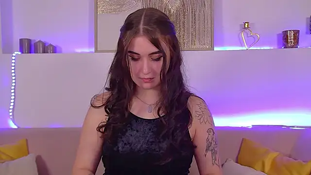 ChristinaMilton online show from March 11, 6:19 pm