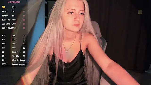 Lana Younes online show from October 20, 9:43 am