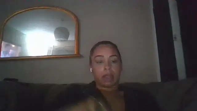 bigbootyjayda online show from November 17, 11:53 pm
