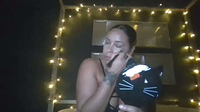 bigbootyjayda online show from November 28, 12:55 am