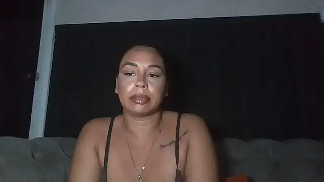 Snapshot of bigbootyjayda chatting on June 16, 11:16 pm bigbootyjayda online show from June 16, 11:16 pm