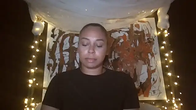 Snapshot of bigbootyjayda chatting on July 5, 8:59 pm bigbootyjayda online show from July 5, 8:59 pm