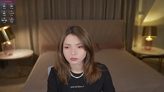 Snapshot of Michelle_054 chatting on November 27, 4:46 am Michelle 054 online show from November 27, 4:46 am