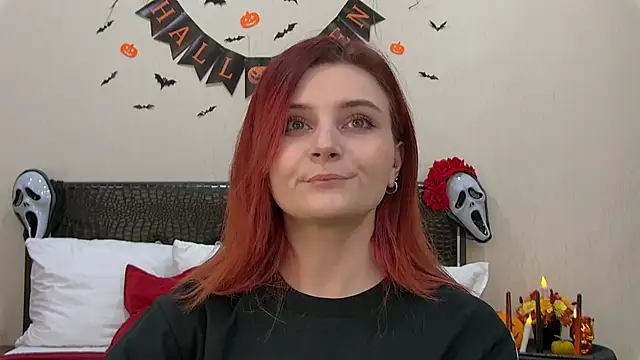 Snapshot of KellyStone chatting on November 3, 5:34 am KellyStone online show from November 3, 5:34 am