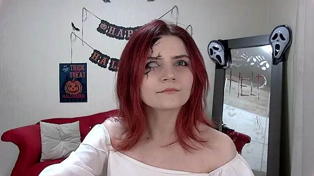 Snapshot of KellyStone chatting on November 1, 5:36 am KellyStone online show from November 1, 5:36 am