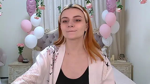 Snapshot of KellyStone chatting on March 11, 5:02 pm KellyStone online show from March 11, 5:02 pm