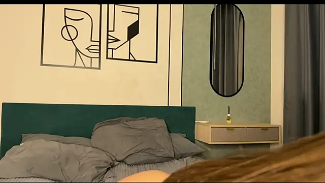 aryamirelle online show from February 8, 9:23 pm