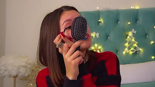 PollyLanders online show from December 22, 8:09 pm