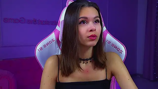 PollyLanders online show from March 15, 7:10 pm