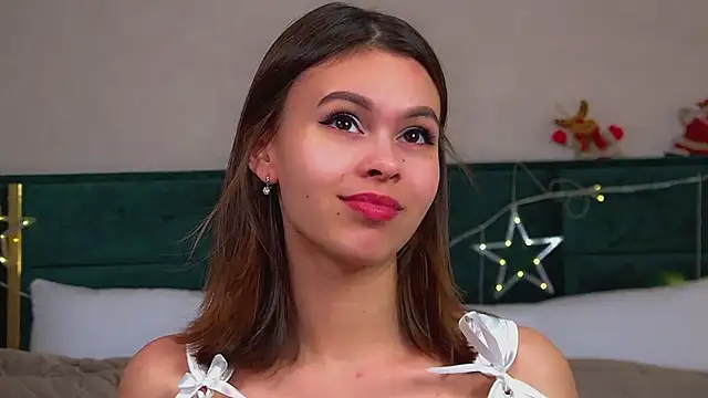 PollyLanders online show from December 17, 6:57 pm