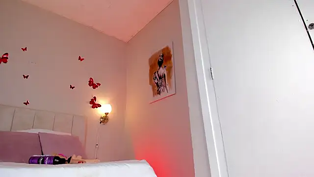 Snapshot of dani_skinny_ chatting on March 13, 2:44 pm dani skinny online show from March 13, 2:44 pm