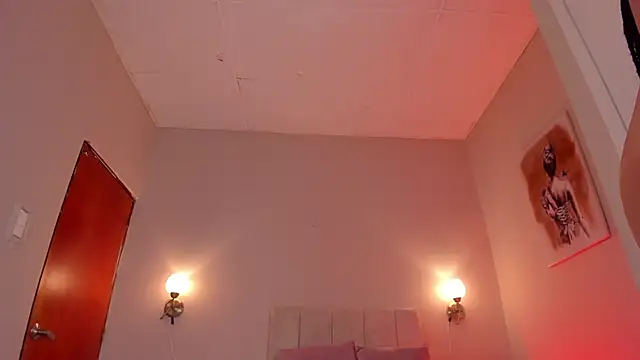 Snapshot of dani_skinny_ chatting on February 26, 11:43 am dani skinny online show from February 26, 11:43 am