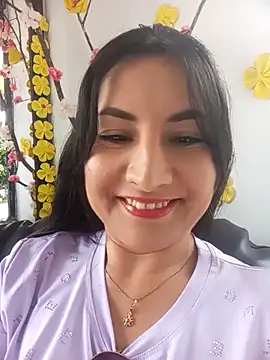 Snapshot of ELISA_90 chatting on February 17, 4:17 pm ELISA 90 online show from February 17, 4:17 pm