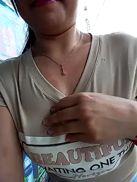 Snapshot of ELISA_90 chatting on February 5, 4:03 pm ELISA 90 online show from February 5, 4:03 pm