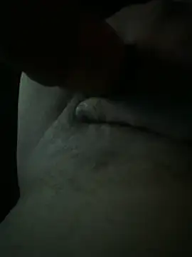 jrizz215 online show from February 1, 12:36 pm