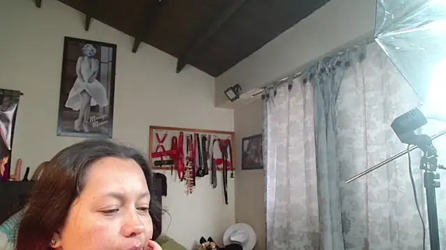 Marilynselxoveanalhard online show from June 3, 1:12 pm