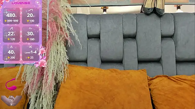 JESSYCORTES online show from February 26, 10:32 pm