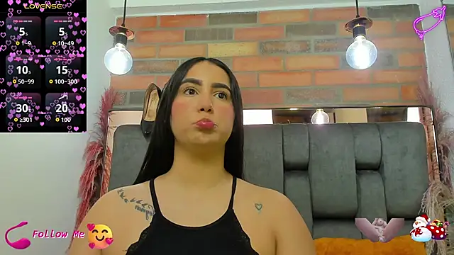 JESSYCORTES online show from November 19, 3:12 pm