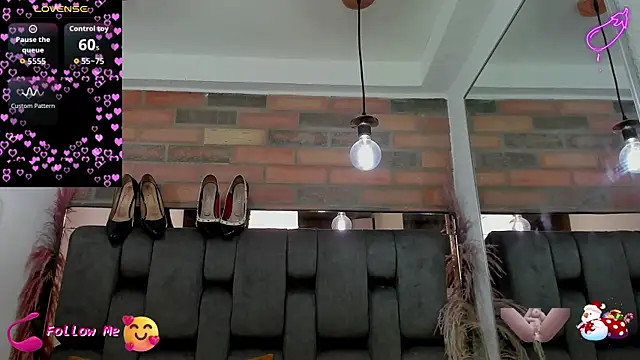 JESSYCORTES online show from November 17, 3:27 pm